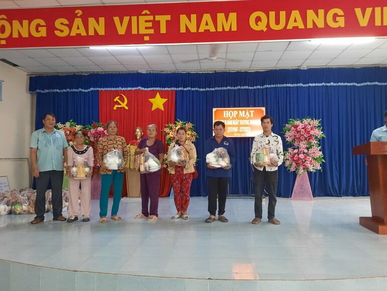 Họp mặt kỷ niệm Ngày Thương binh - Liệt sỹ 27/7/2023